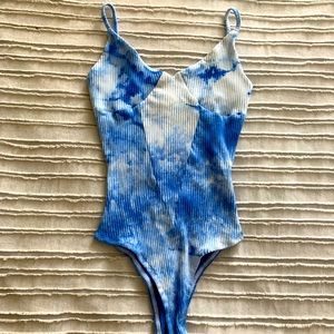 Pretty little thing S body suit